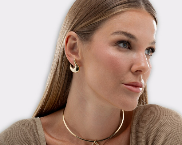 como combinar suas semijoias com looks diarios